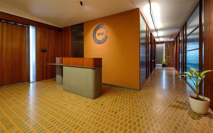 best in quality epoxy terrazzo flooring work by freeform at Zen Design Studio, Surat