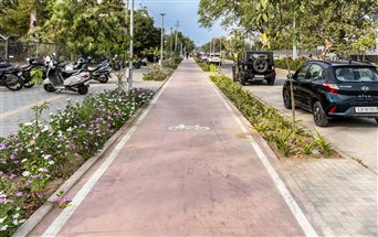 durable freeform concrete floorings for outdoor applications 